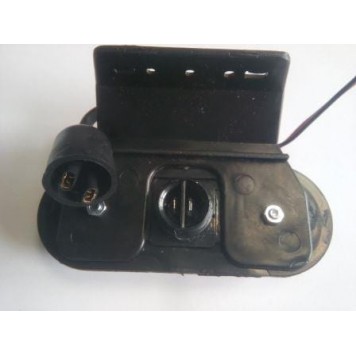 Фонарь габаритов на schmitz желтый с кронштейном и проводом 150.3731-00-2-1