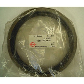 Сальник ступицы 125x152.4x15